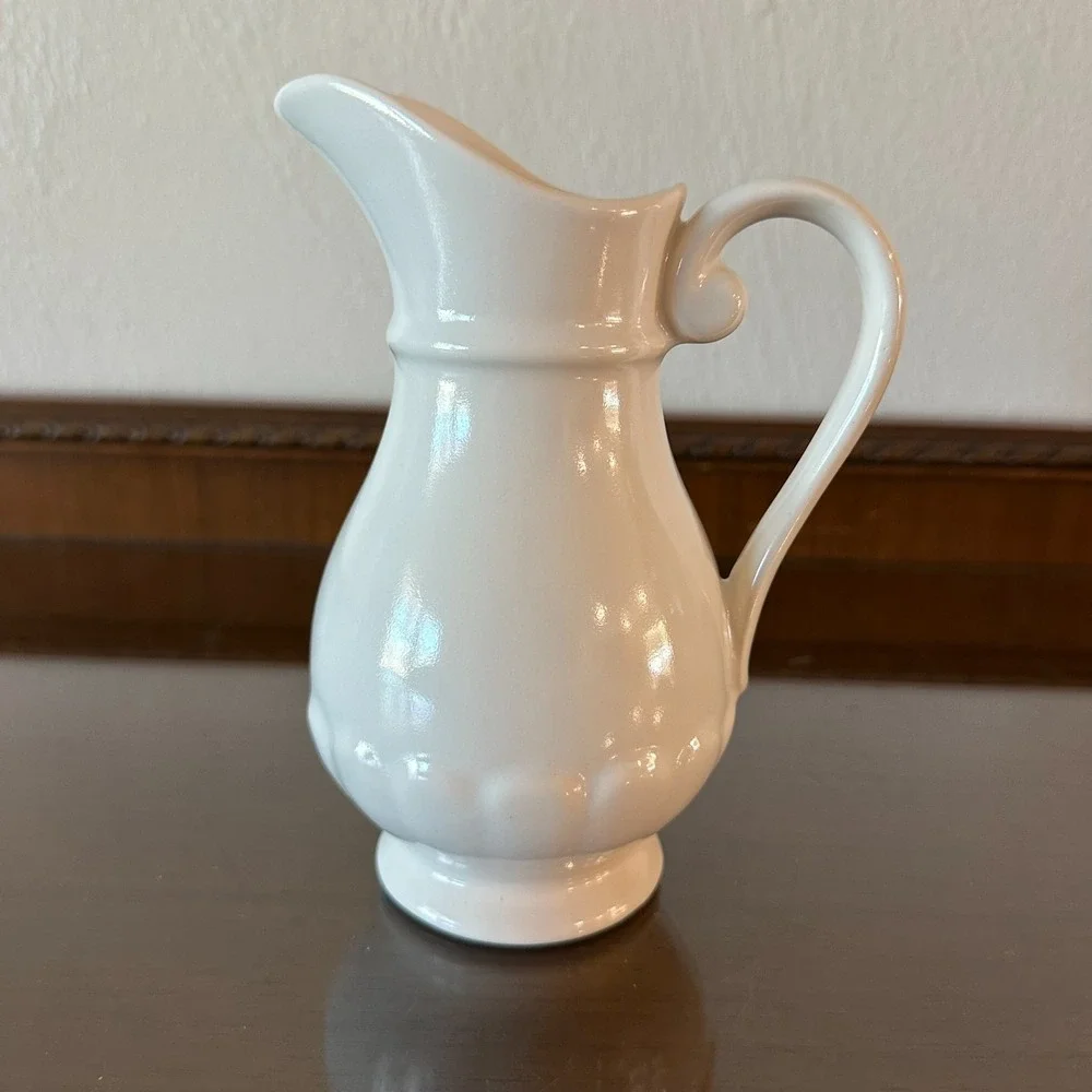 Vintage LA Potteries Ceramic‎ 25C 6'' Pitcher Pottery White